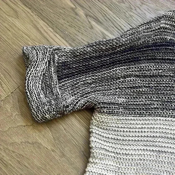 🌸4/$30🌸california Moonrise | Boho Grey knit sweater with fringe - Picture 5 of 12